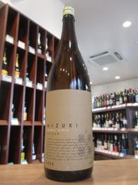 月山　純米吟醸　美月　1800ml